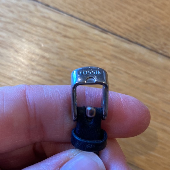 Fossil Watch - Picture 6 of 6